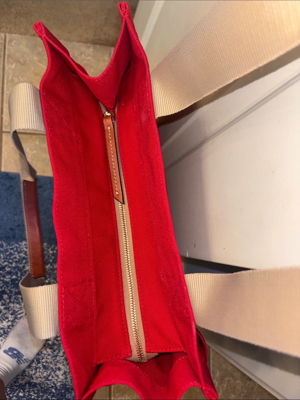 Dooney & Bourke Red Canvas Tote 35 with leather trim Straps - Picture 9 of 13